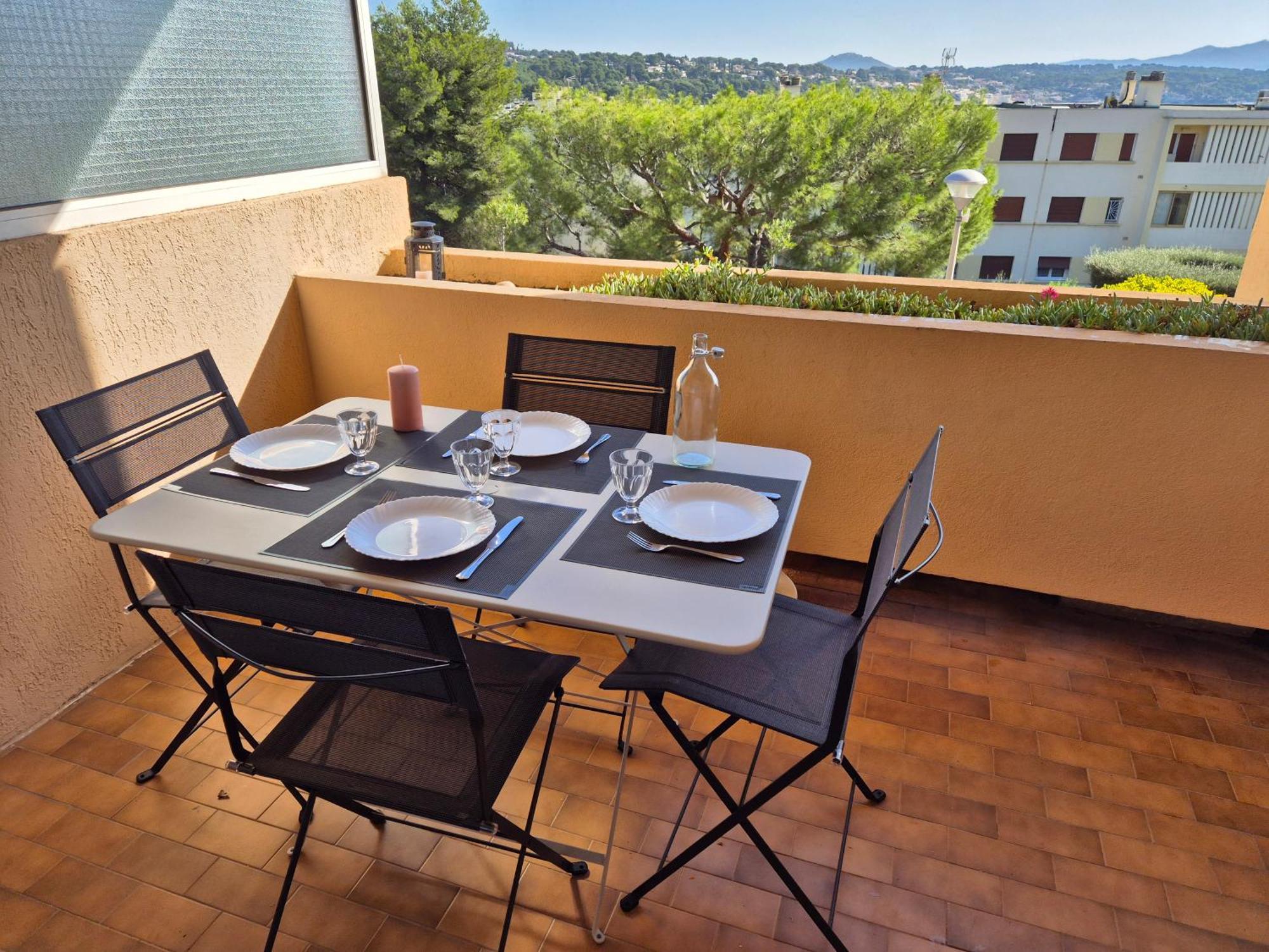 T2 Vue Mer Dans Residence Calme / T2 Sea View In A Quiet Residence 방돌 외부 사진